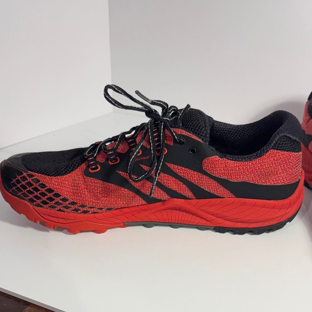 Merrell Men's Black and Red Trail Running Shoes - Picture 3 of 14